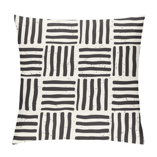 Personality  Hand Drawn Seamless Repeating Pattern With Lines Tiling. Grungy Freehand Background Texture. Pillow Covers