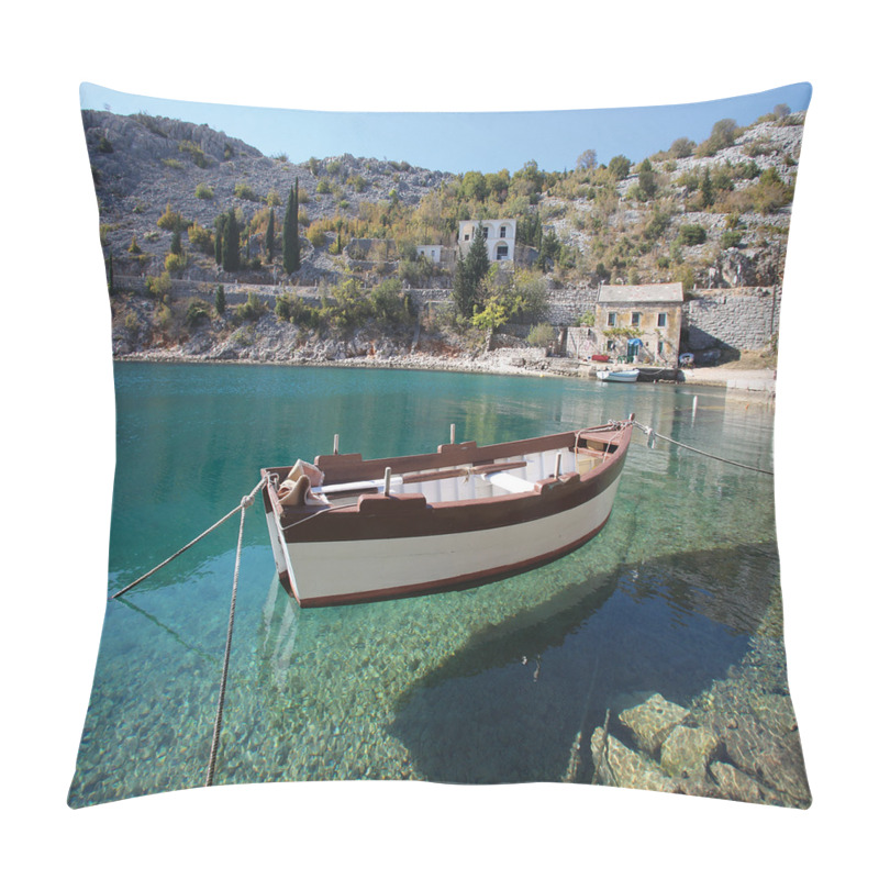 Personality  Tranquil Scene Boat on Bay pillow covers