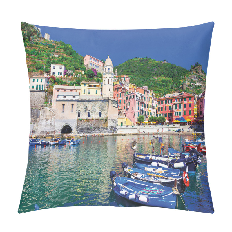 Personality  Panoramic Italian Village pillow covers