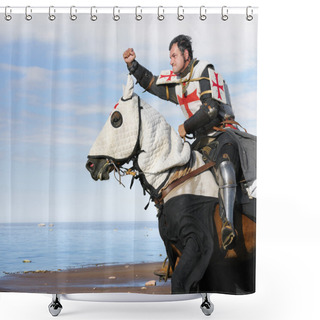 Personality  King Templar Shower Curtains