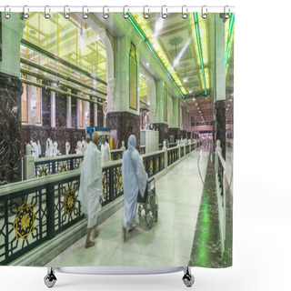 Personality  Saei Safa Marwah Shower Curtains