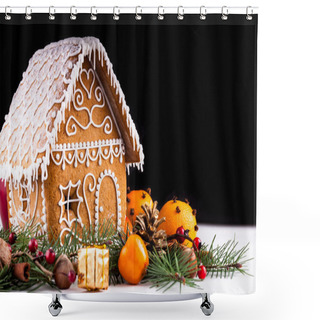 Personality  Gingerbread House And Decor Shower Curtains