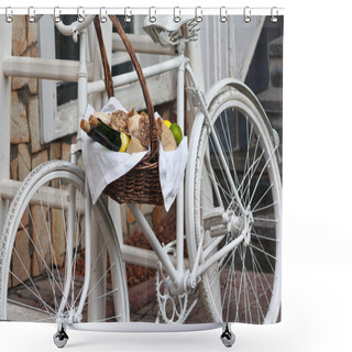 Personality  Old Bicycle And Wicker Fruit Basket. Decoration Shower Curtains