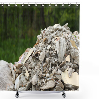 Personality  Full Construction Waste Debris Rubble Bags Shower Curtains