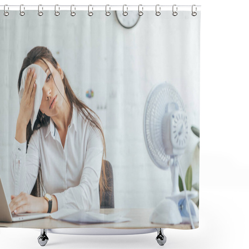 Personality  sweaty businesswoman working in office with electric fan  shower curtains