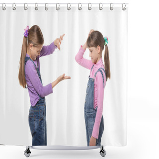 Personality  A Girl Shows A Virtual Object On Her Hand, Another Girl Looks At Her And Scratches Her Head In Bewilderment. Shower Curtains