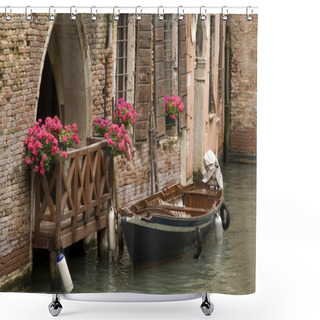Personality  Balcony In Venice, Italy Shower Curtains