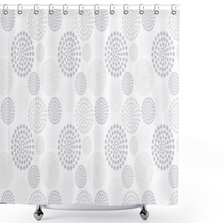 Personality  White Seamless Dotted Concentric Circles Pattern Shower Curtains