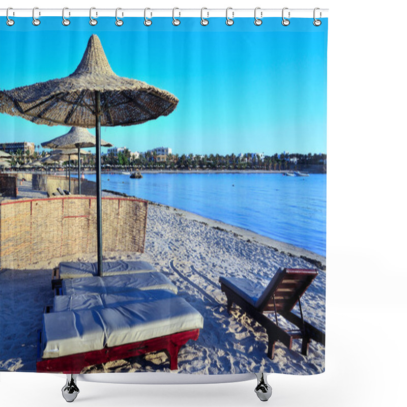 Personality  Sandy Beaches With Umbrella And Sunbed Shower Curtains