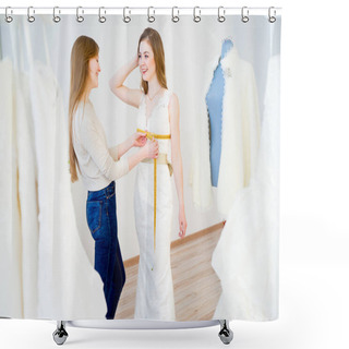 Personality  Measuring Wedding Dress Shower Curtains