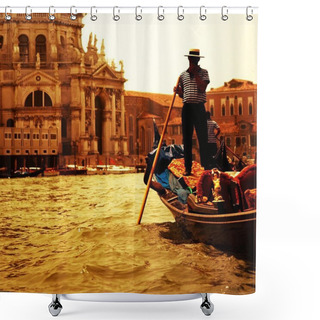 Personality  Traditional Venice Gandola Ride Shower Curtains