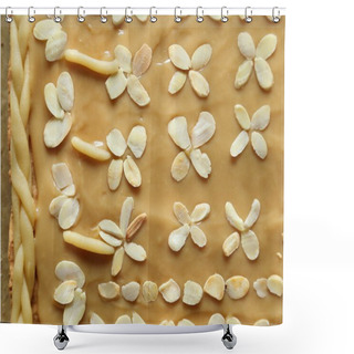 Personality  Traditional Cakes Shower Curtains