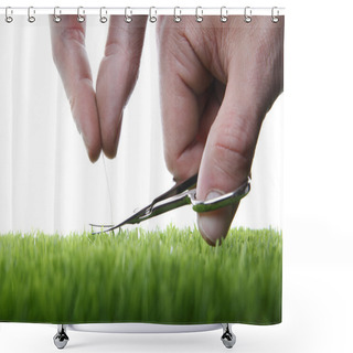 Personality  Cutting Grass With Nail Scissors Shower Curtains
