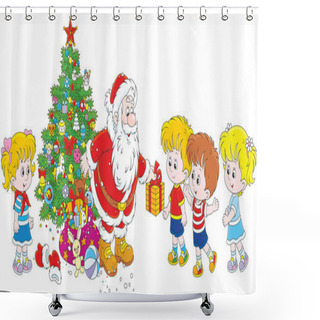 Personality  Santa Claus Giving Christmas Presents To Little Children Shower Curtains