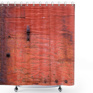 Personality  Old Rusted Steel Door Shower Curtains