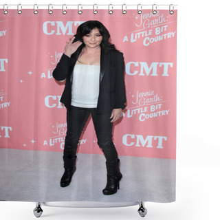 Personality  Shannen Doherty Shower Curtains