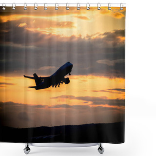 Personality  Airplane Taking Off Shower Curtains