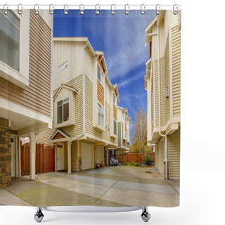 Personality  City Townhome Apartment Building Shower Curtains