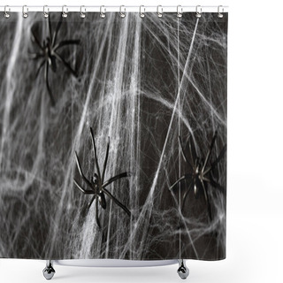 Personality  Halloween Decoration Of Black Toy Spiders On Web Shower Curtains