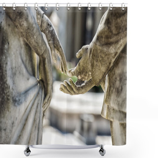 Personality  Young Lovers While Smiling Marble Statue Shower Curtains