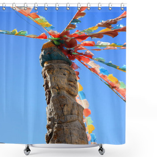 Personality  Totem Pole And Prayer Flags Shower Curtains