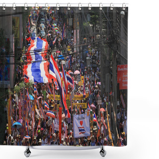 Personality  Thai Protestors Rally With Large Thai Flag Shower Curtains