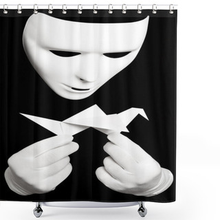 Personality  White Theatrical Mask Shower Curtains