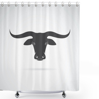 Personality  Vector Of A Bull Head Design On White Background, Farm Animals. Shower Curtains