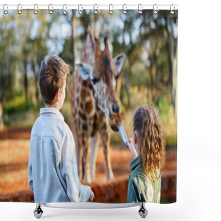 Personality  Kids Feeding Giraffe In Africa Shower Curtains