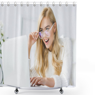 Personality  Excited Fashionable Businesswoman With Laptop Shower Curtains
