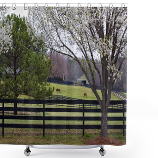 Personality  Horse Farm Shower Curtains