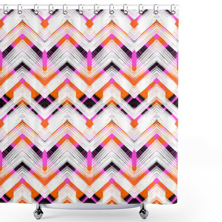 Personality  Multicolor Hand Drawn Pattern Zigzag Shower Curtains
