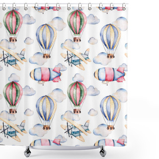 Personality  Seamless Pattern With Air Balloons Shower Curtains