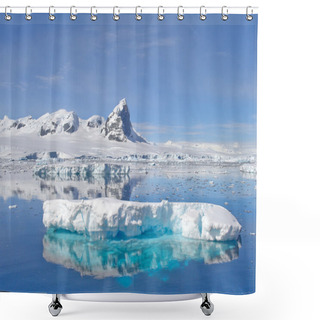 Personality  Floating Iceberg With Higher Snowy Mountain Shower Curtains