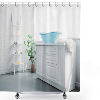 Personality  Blue Plastic Childrens Bathtub On Stand In White Modern Room Shower Curtains