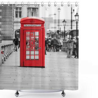 Personality  Traditional Old Style Red Telephone Box In London Shower Curtains