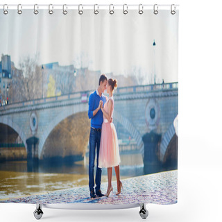 Personality  Romantic Couple On The Seine Embankment In Paris Shower Curtains