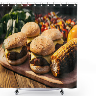 Personality  Hot Delicious Burgers And Vegetables Grilled For Outdoors Barbecue Shower Curtains
