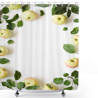 Personality  Fresh Apples Green Leaves On White Wooden Background Shower Curtains