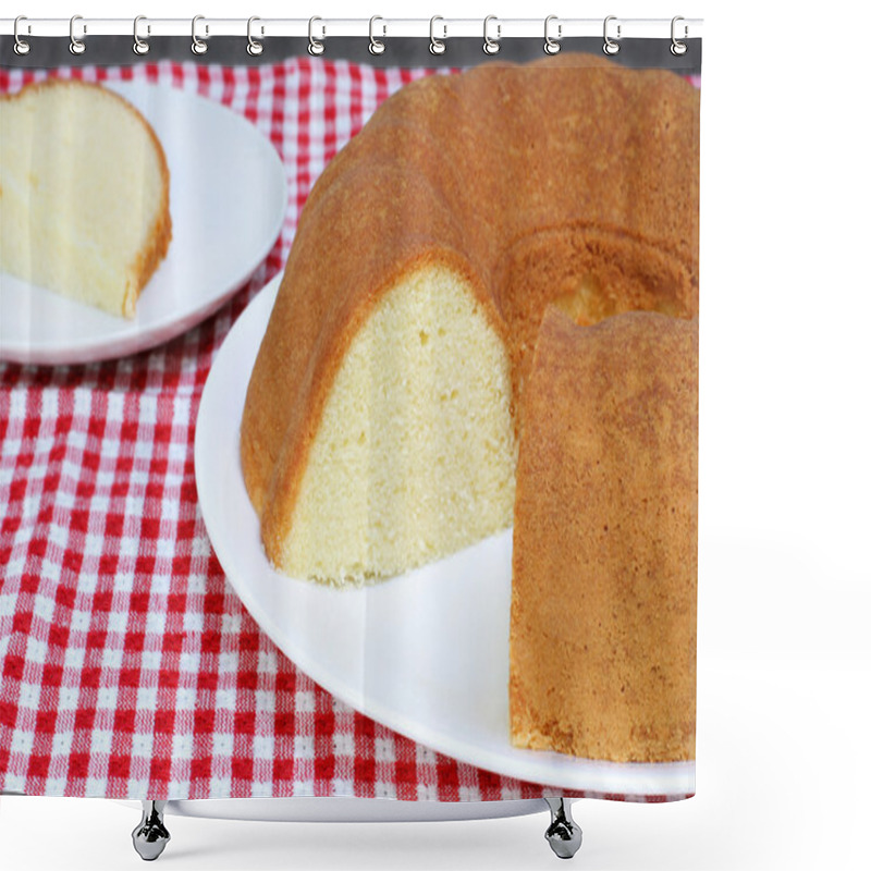 Personality  Plain Pound Cake Shower Curtains