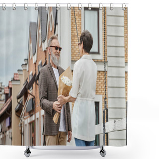 Personality  Happy Elderly Man With Beard And Trendy Sunglasses Giving Bouquet To Woman On Street, Date, Romance Shower Curtains