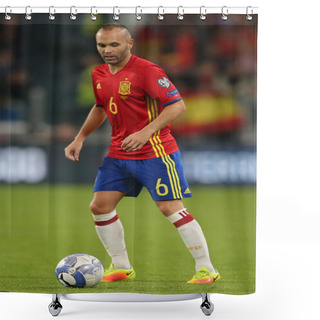 Personality  European Qualifiers World Cup 2018 Italy Vs Spain Shower Curtains