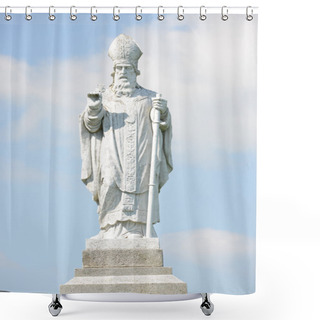 Personality  Saint Patrick Statue Shower Curtains
