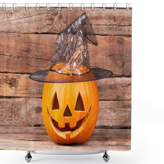 Personality  Halloween Pumpkin With Wizard Hat. Shower Curtains