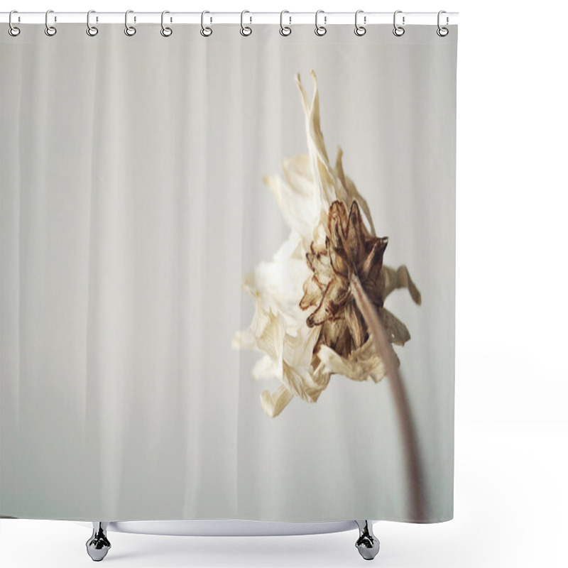 Personality  Dead Flower Shower Curtains