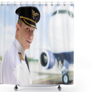 Personality  Smiling Pilot Shower Curtains