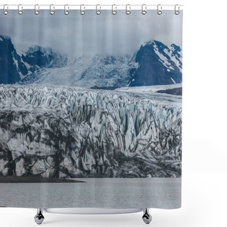 Personality  Iceland Shower Curtains