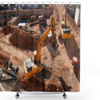 Personality  Construction Site Shower Curtains