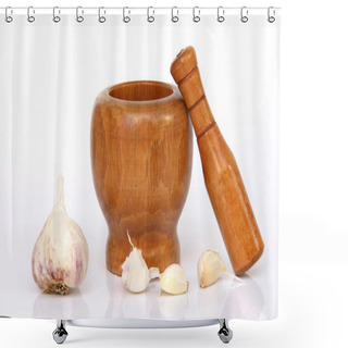 Personality  Garlic Mortar And Pestle Shower Curtains