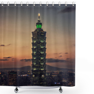 Personality  Taipei 101 Skyscraper Shower Curtains